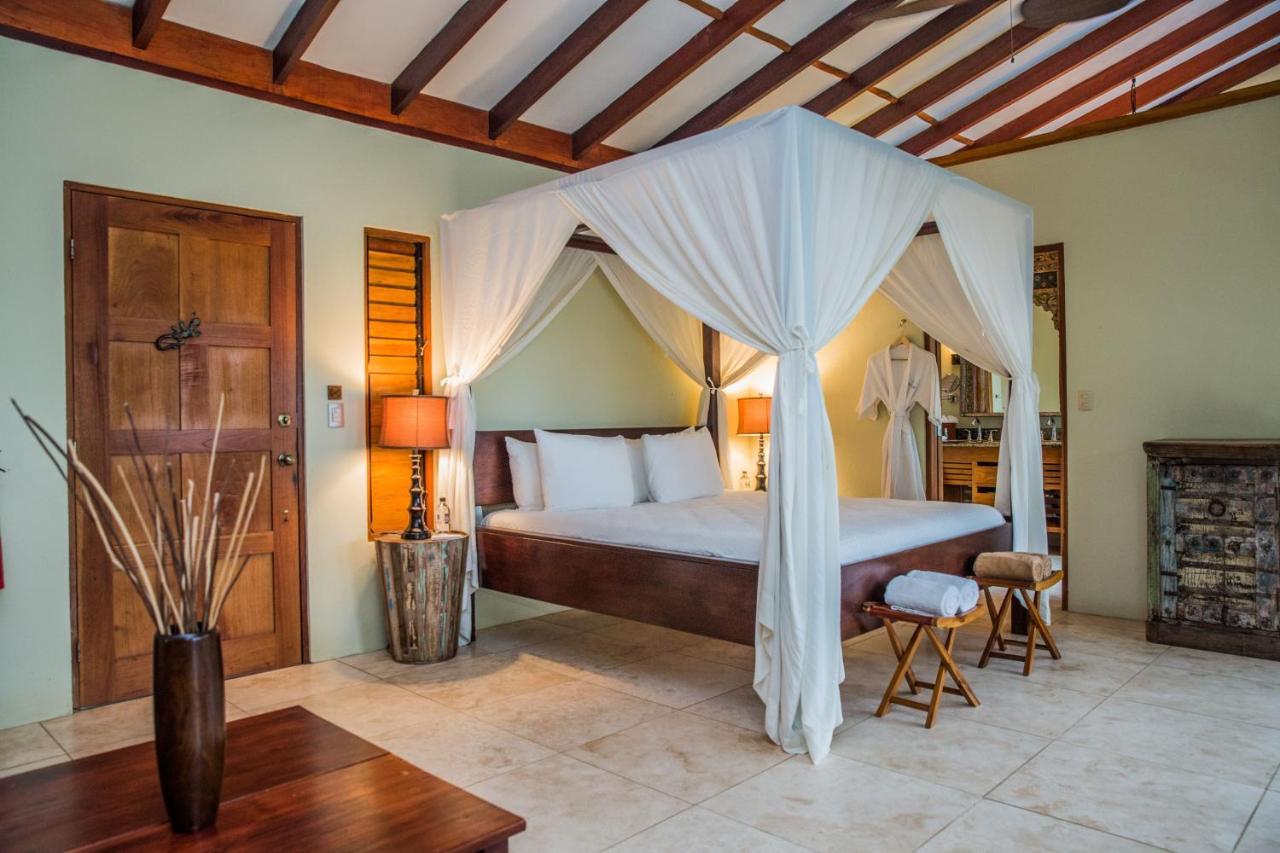 Casa Chameleon Hotel Mal Pais - Adults Only Playa Santa Teresa  المظهر الخارجي الصورة